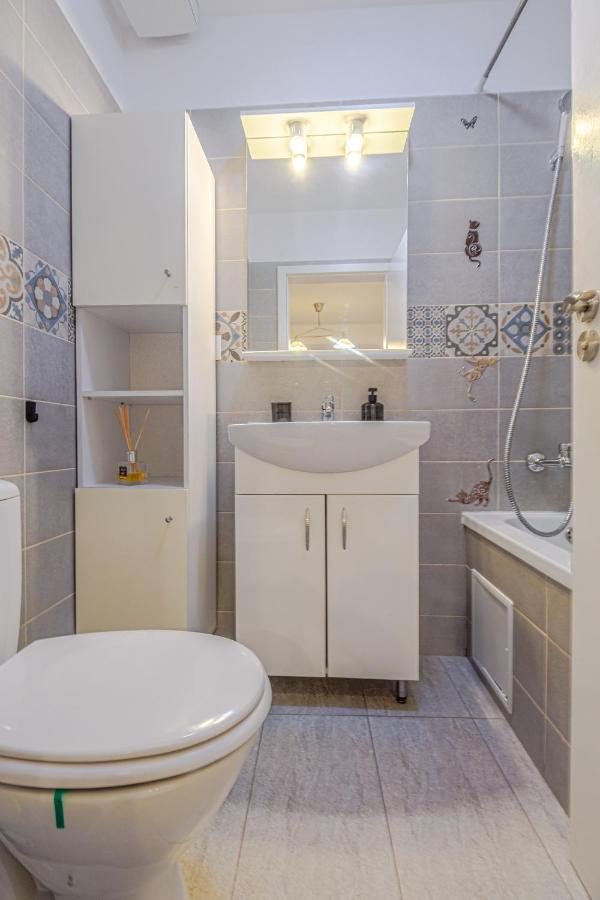 Opera Apart Apartment Brasov Ngoại thất bức ảnh