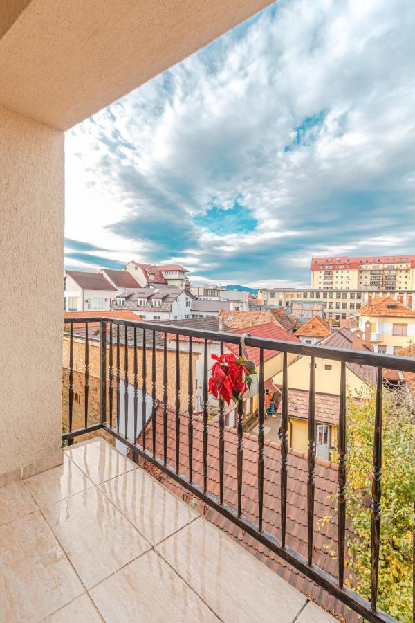 Opera Apart Apartment Brasov Ngoại thất bức ảnh