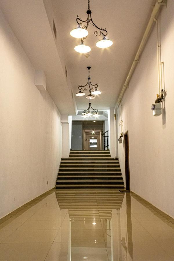 Opera Apart Apartment Brasov Ngoại thất bức ảnh